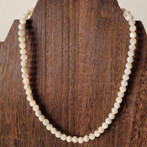 Iridescent White Mother of Pearl Shell Beaded Necklace 16 Inch Choker